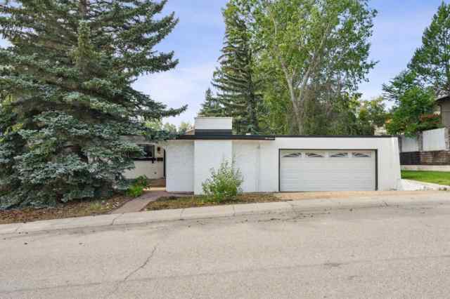 Dalhousie real estate 114 Dalgleish Bay NW in Dalhousie Calgary