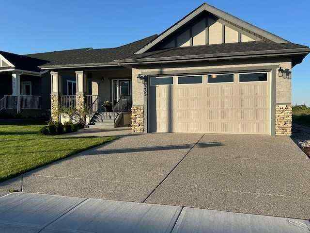 Lakes of Muirfield real estate 525 Muirfield Crescent  in Lakes of Muirfield Lyalta