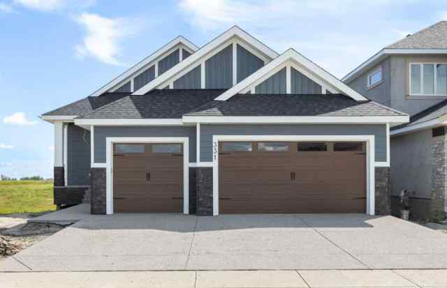 Lakes of Muirfield real estate 331 Muirfield Crescent  in Lakes of Muirfield Lyalta