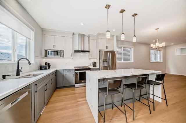 Glacier Ridge real estate 153 Edith Way NW in Glacier Ridge Calgary