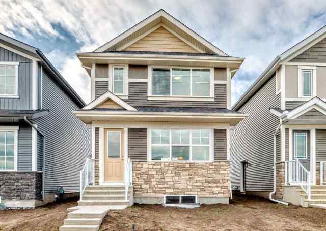 Wedderburn real estate 72 Wedderburn Drive   in Wedderburn Okotoks