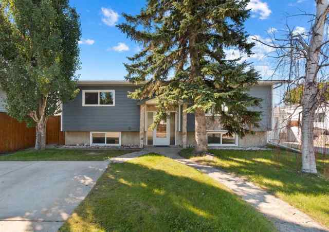 Big Springs real estate 125 Big Springs Drive  in Big Springs Airdrie