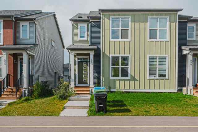 Saddle Ridge real estate 652 Savanna Boulevard NE in Saddle Ridge Calgary