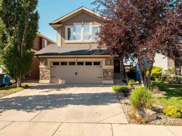 Copperwood real estate 104 firelight Way W in Copperwood Lethbridge
