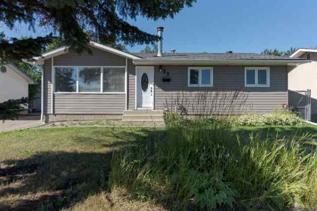 Downtown real estate 32 Moberly Crescent  in Downtown Fort McMurray