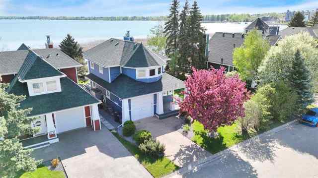 Marina Bay real estate 180 Marina Bay Court  in Marina Bay Sylvan Lake
