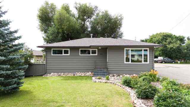 NONE real estate 351 49 Avenue W in NONE Claresholm