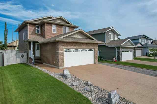 Creekview real estate 3307 52nd Street  in Creekview Camrose