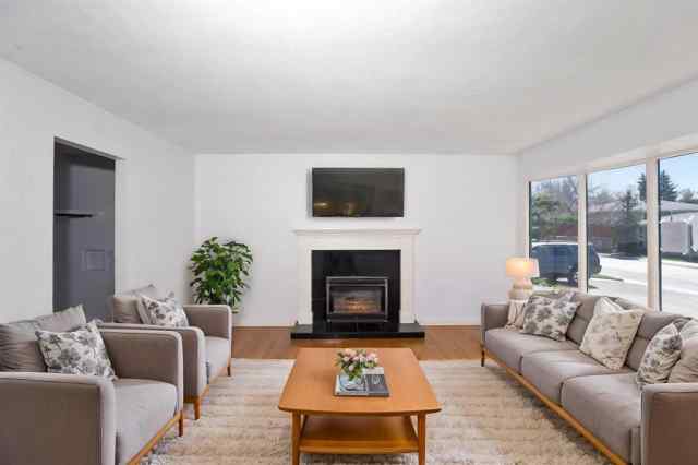 Canyon Meadows real estate 12112 Canfield Road SW in Canyon Meadows Calgary