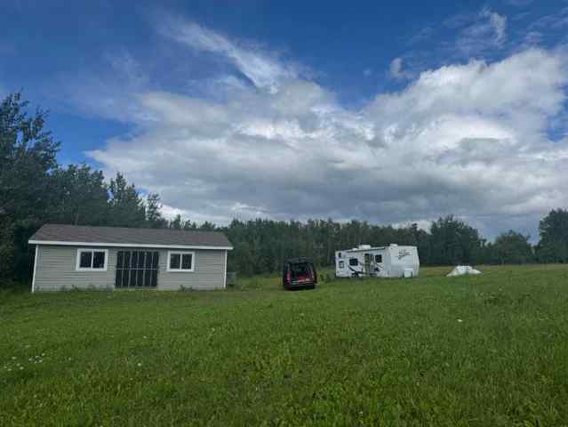 Heartland Country Estates real estate 2, 284029 Township Road 422   in Heartland Country Estates Rural Ponoka County