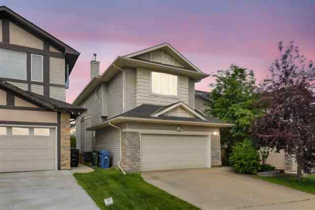 Crestmont real estate 511 Cresthaven Place SW in Crestmont Calgary