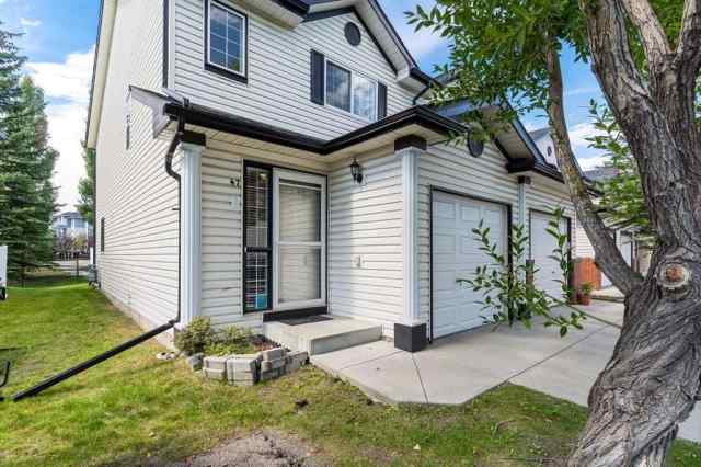 Country Hills Village real estate 47 Country Village Circle NE in Country Hills Village Calgary