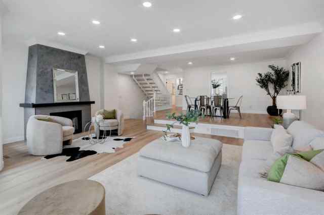 Varsity real estate 161, 3437 42 Street NW in Varsity Calgary