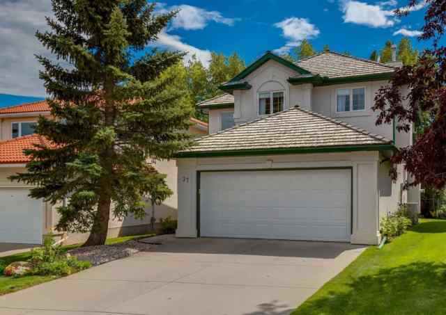 Hamptons real estate 37 Hampstead Gardens NW in Hamptons Calgary