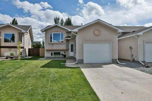 Indian Battle Heights real estate 36 Blackfoot Circle W in Indian Battle Heights Lethbridge