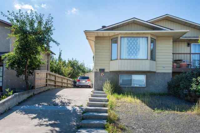 Forest Heights real estate 5 Fonda Drive SE in Forest Heights Calgary