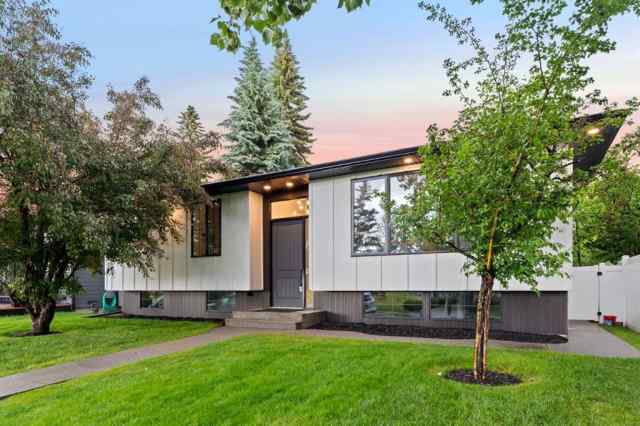 Maple Ridge real estate 10404 Maplemont Road SE in Maple Ridge Calgary