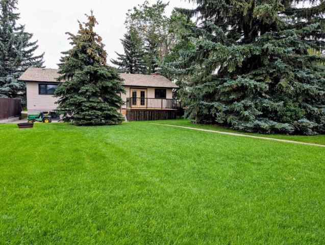 NONE real estate 671 Wallace Drive  in NONE Carstairs