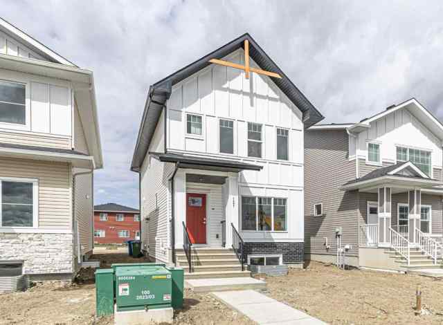Dawson's Landing real estate 121 Dawson Wharf View  SE in Dawson's Landing Chestermere