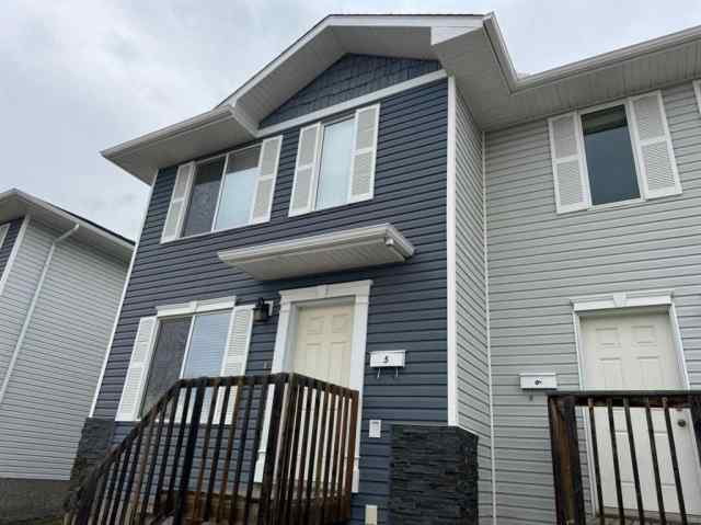 Wallacefield real estate 5, 4729 18 Street  in Wallacefield Lloydminster