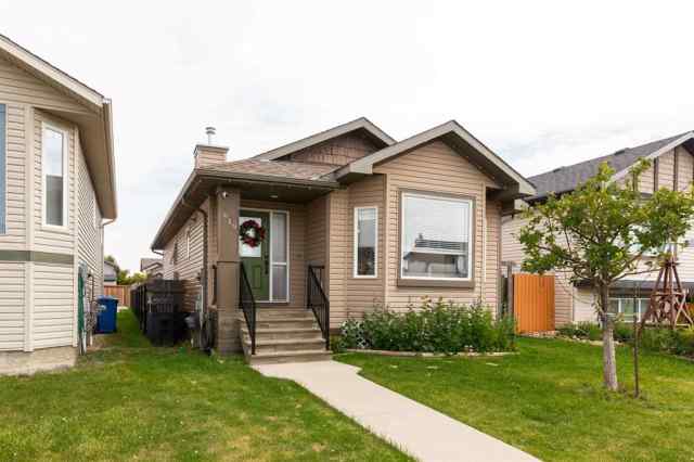 Legacy Ridge / Hardieville real estate 619 Florence Ho Leong Crescent N in Legacy Ridge / Hardieville Lethbridge