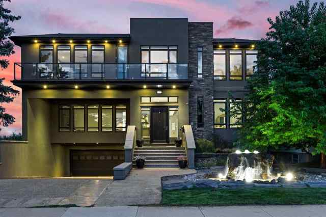 Winston Heights/Mountview real estate 2216 8 Street NE in Winston Heights/Mountview Calgary