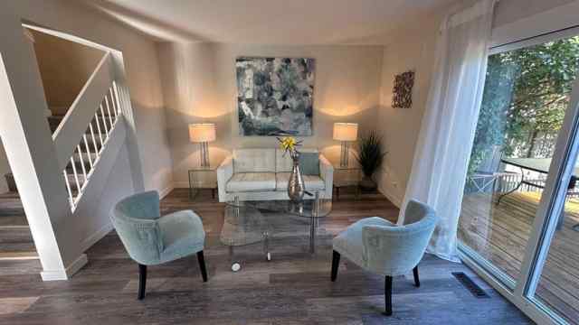 Bowness real estate 206, 6223 31 Avenue NW in Bowness Calgary