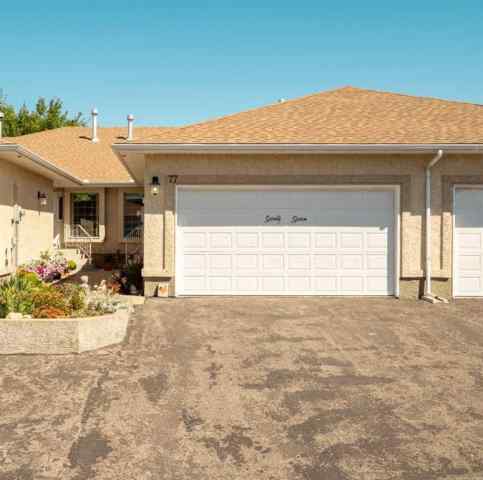 Varsity Village real estate 77 Columbia Boulevard W in Varsity Village Lethbridge