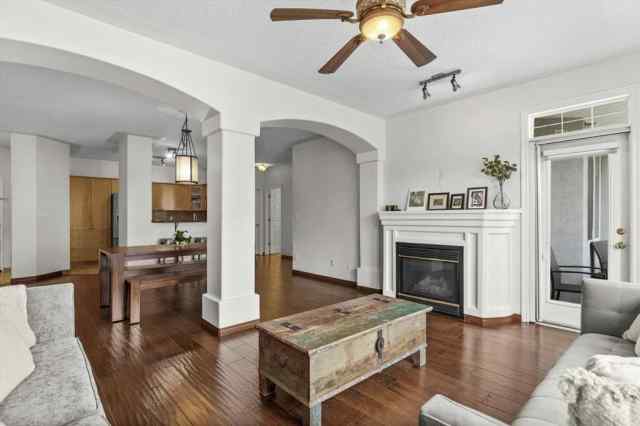 Erlton real estate 408, 2422 Erlton Street SW in Erlton Calgary
