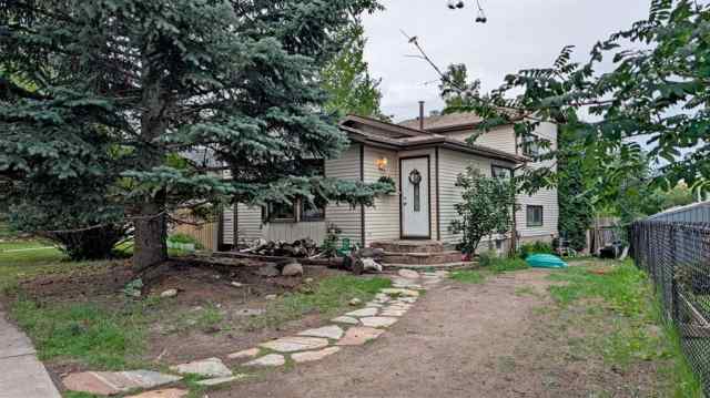 Deer Ridge real estate 259 Deerview Drive SE in Deer Ridge Calgary