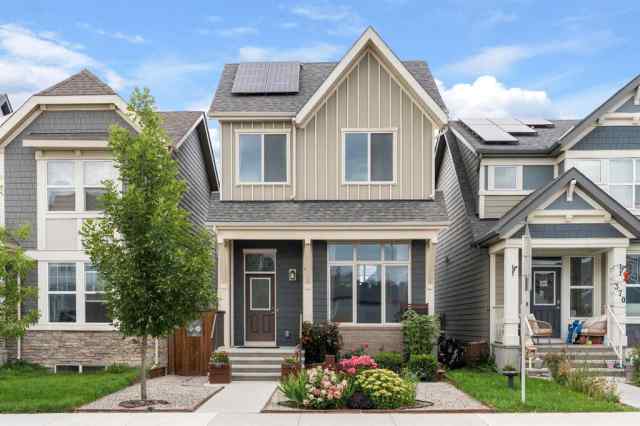 Mahogany real estate 374 Magnolia Square SE in Mahogany Calgary