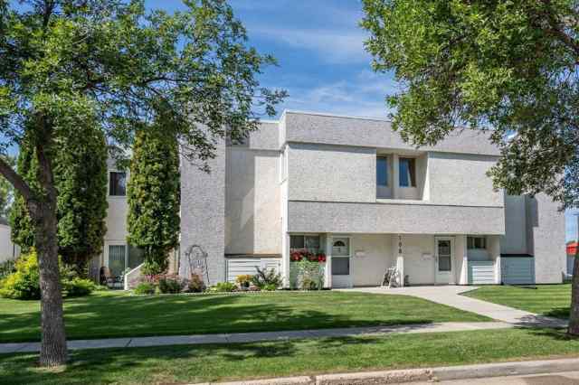 Mount Pleasant real estate 2, 108 Mount Pleasant Drive  in Mount Pleasant Camrose