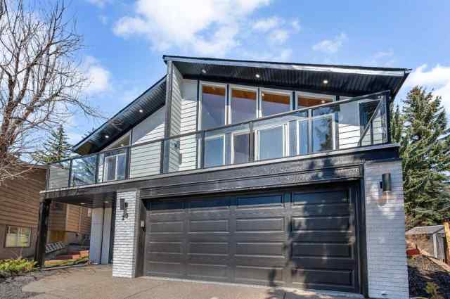 Edgemont real estate 23 Edgewood Place NW in Edgemont Calgary
