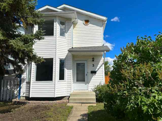 Glendale real estate 3 Good Crescent  in Glendale Red Deer