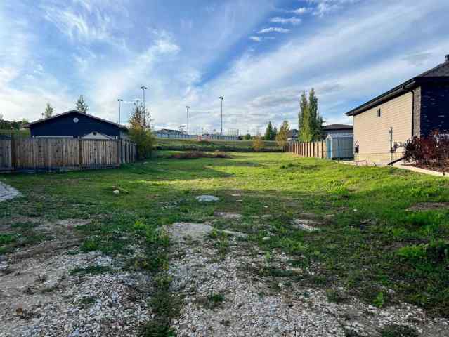 Stonecreek real estate 125 Shalestone Place  in Stonecreek Fort McMurray