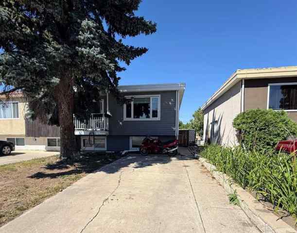 NONE real estate 1310 20 Avenue  in NONE Coaldale