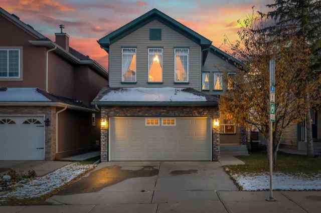 Saddle Ridge real estate 15 Saddletree Drive NE in Saddle Ridge Calgary