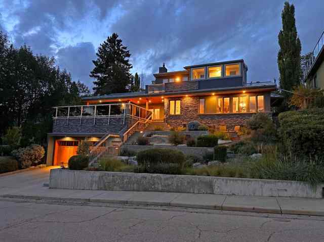 Hounsfield Heights/Briar Hill real estate 1720 12 Avenue NW in Hounsfield Heights/Briar Hill Calgary