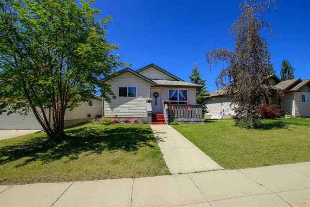 Briarwood real estate 21 Rolling Hills Ridge  in Briarwood Blackfalds