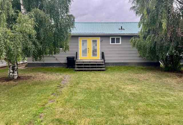 NONE real estate 107 Central Avenue S.W.   in NONE Falher