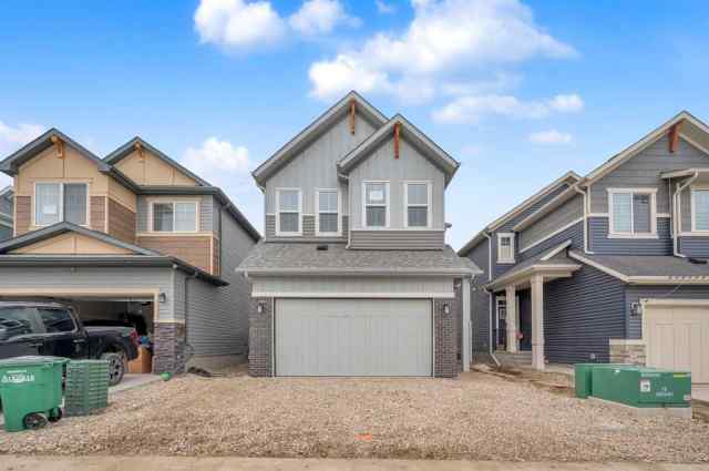 Chinook Gate real estate 1182 Chinook Winds Circle SW in Chinook Gate Airdrie