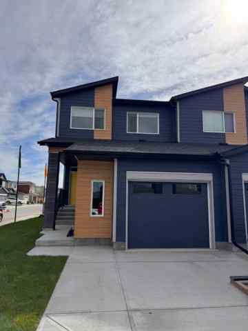 Wolf Willow real estate 4 Wolf Hollow Road SE in Wolf Willow Calgary