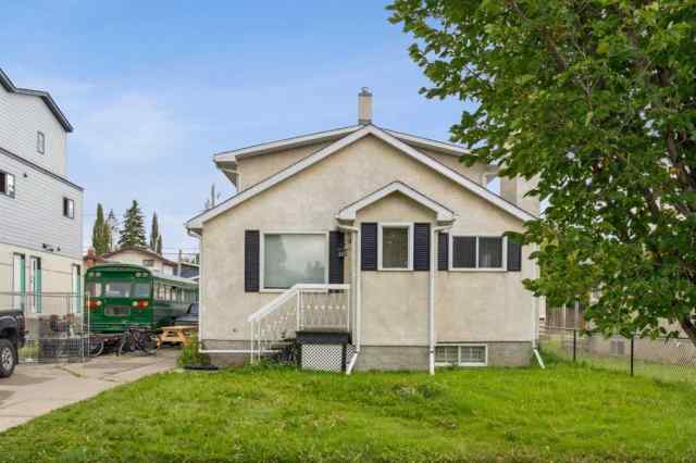 Tuxedo Park real estate 233 27 Avenue NE in Tuxedo Park Calgary