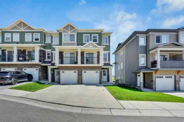 Sage Hill real estate 450 Sage Hill Grove NW in Sage Hill Calgary