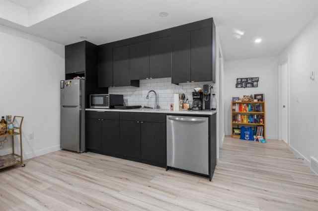 Capitol Hill real estate 2, 1523 20 Avenue NW in Capitol Hill Calgary