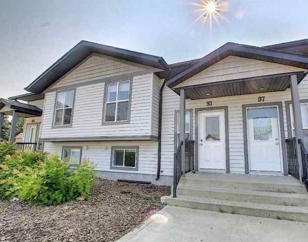 Harvest Meadows real estate 93 Winston Place  in Harvest Meadows Blackfalds
