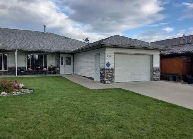 NONE real estate 785 6 Street W in NONE Cardston