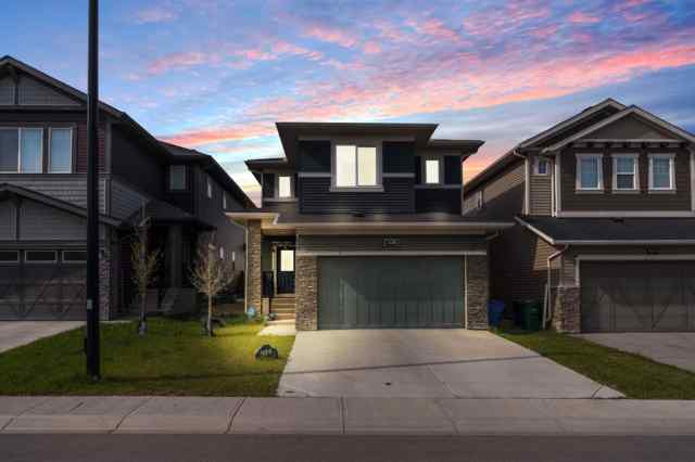 Chinook Gate real estate 428 Chinook Gate Square  in Chinook Gate Airdrie