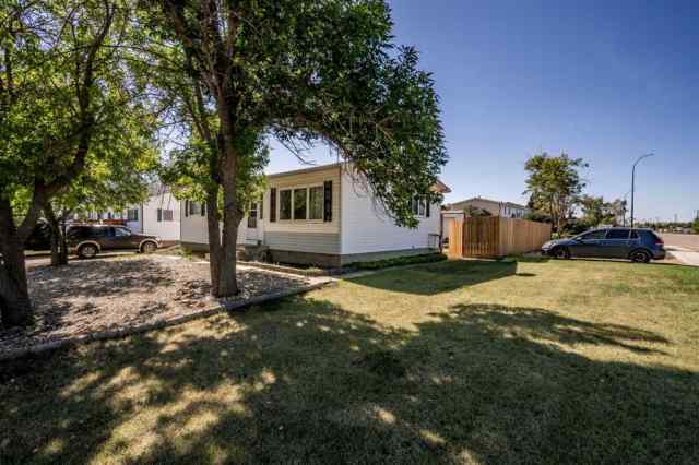 NONE real estate 4915 53 St   in NONE Grimshaw
