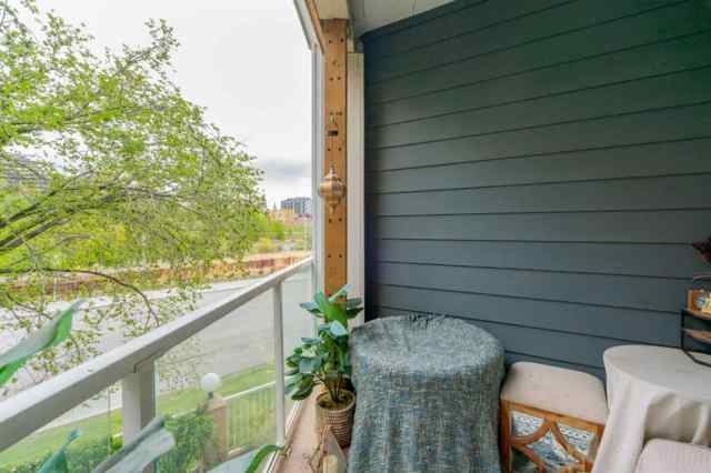 Downtown East Village real estate 227, 333 Riverfront Avenue SE in Downtown East Village Calgary